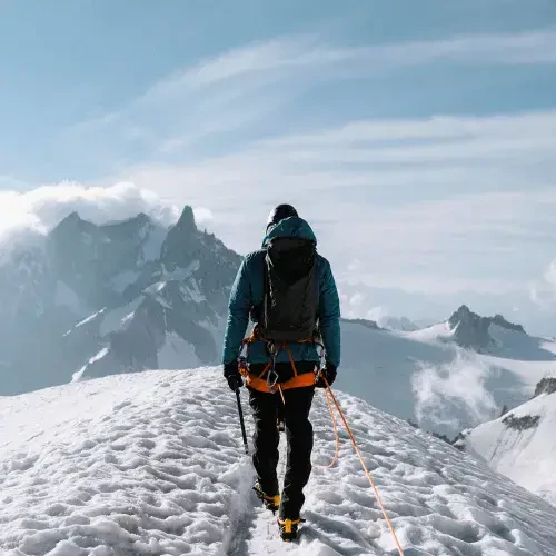 Qu'est-ce qu'une course d'alpinisme et comment pratiquer à Chamonix ?